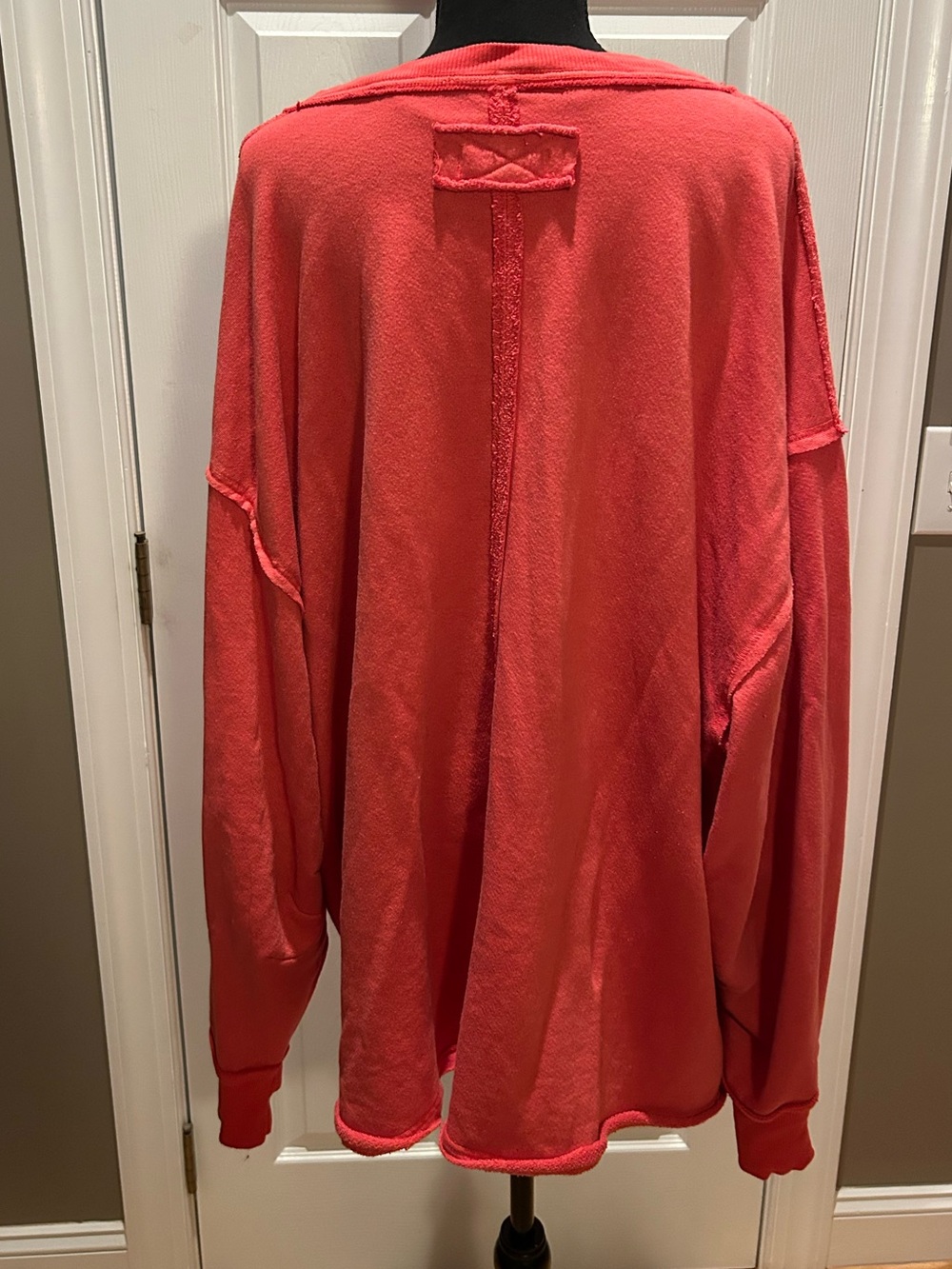 We The Free Venice V-Neck Sweatshirt red coral - Picture 9 of 12